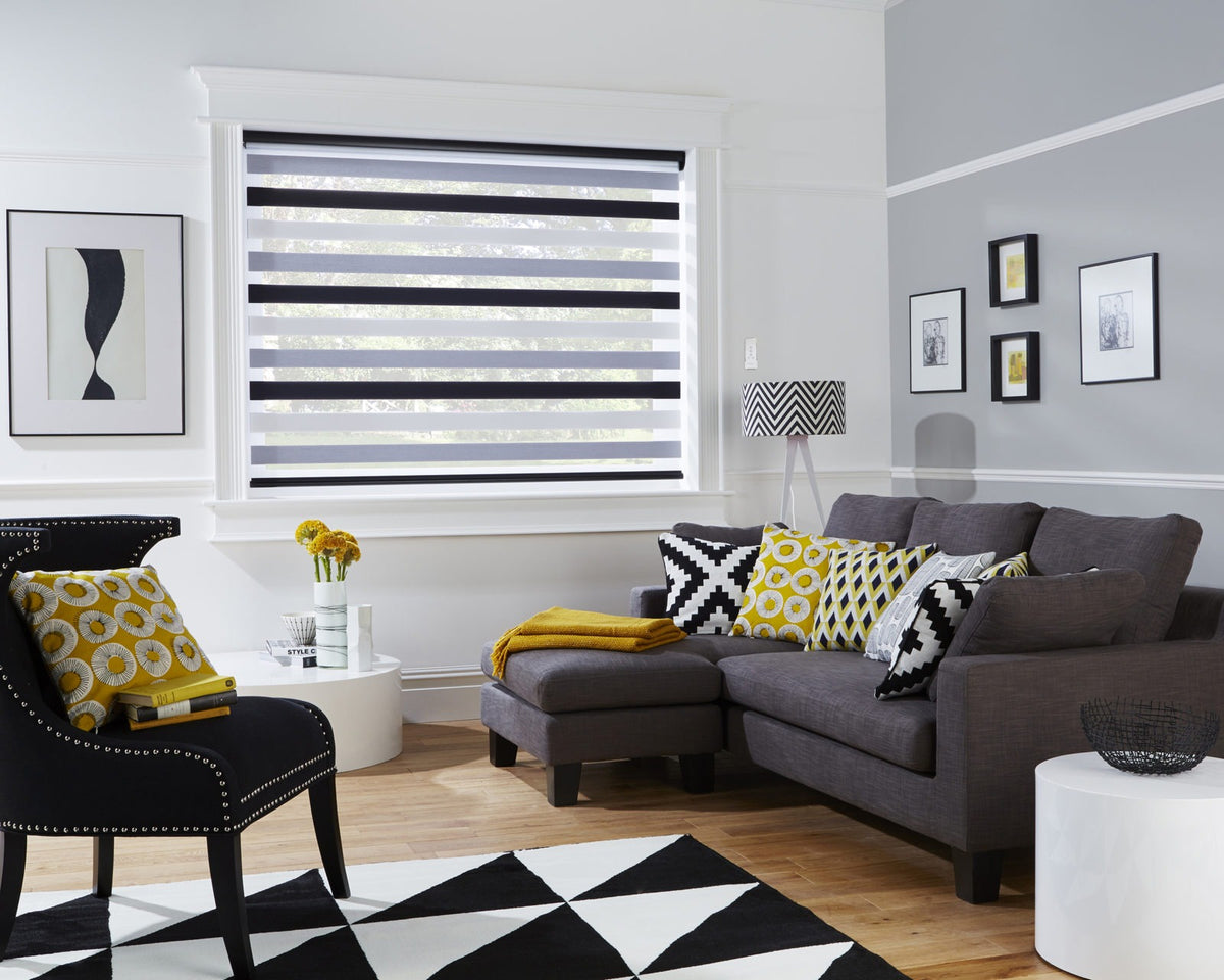 Day & Night blind in a living room