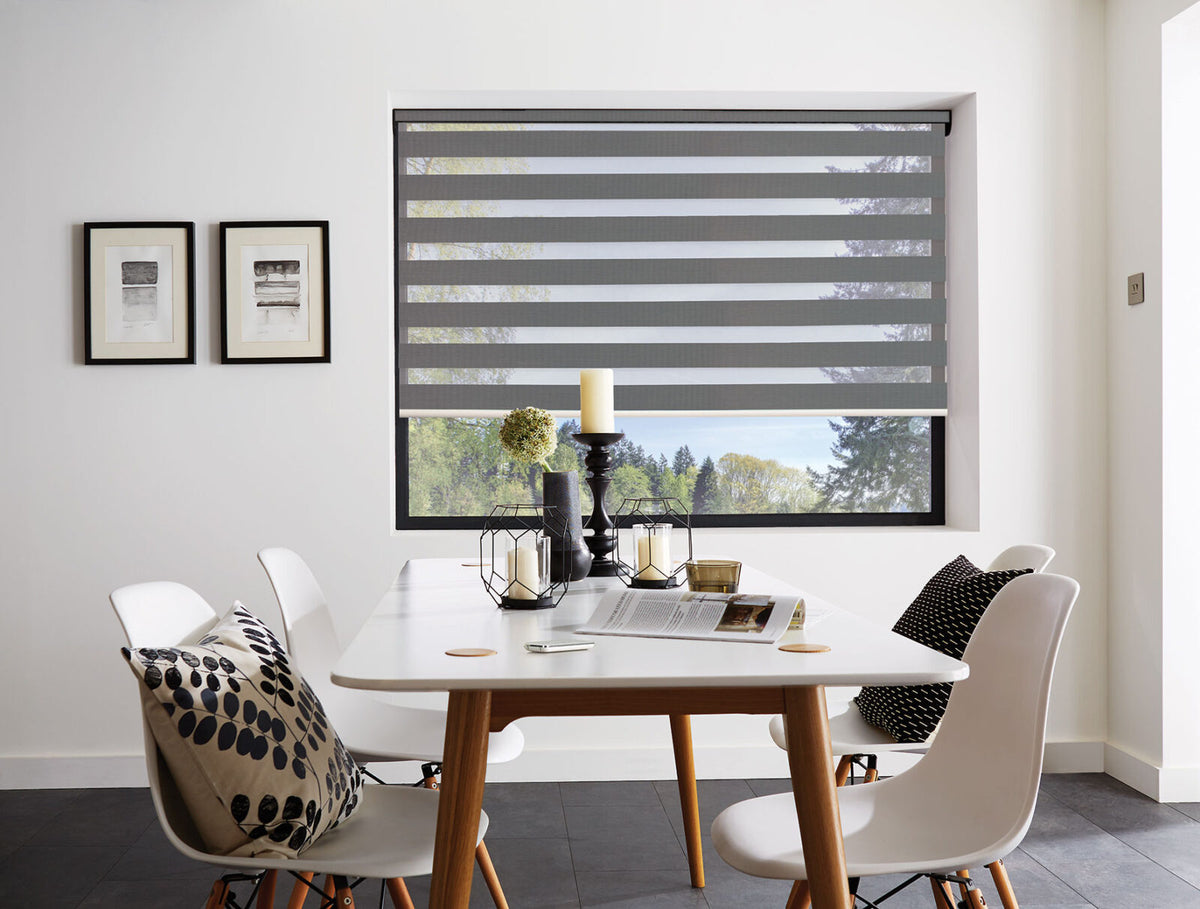 Anthracite motorised Day & Night blind in a living room